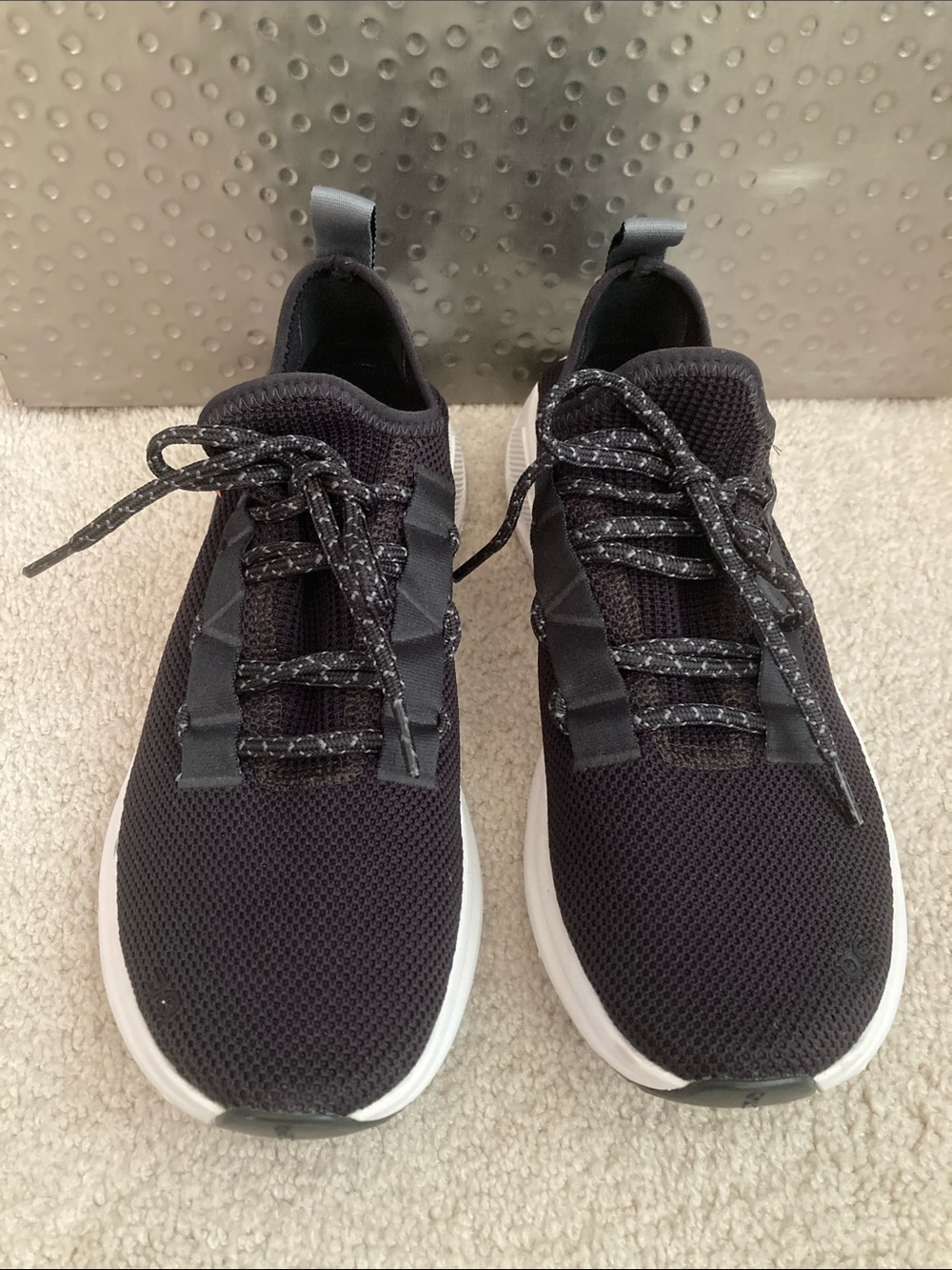 On Running cloudeasy sneakers
